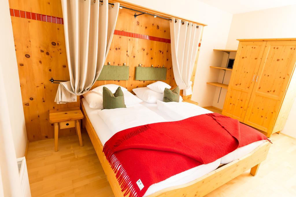 Ortners Mauerwirt - Leistbarer Luxus Apartment Bad Kleinkirchheim Ngoại thất bức ảnh